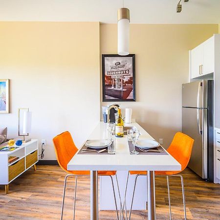 Revisn Appartement Raleigh Buitenkant foto